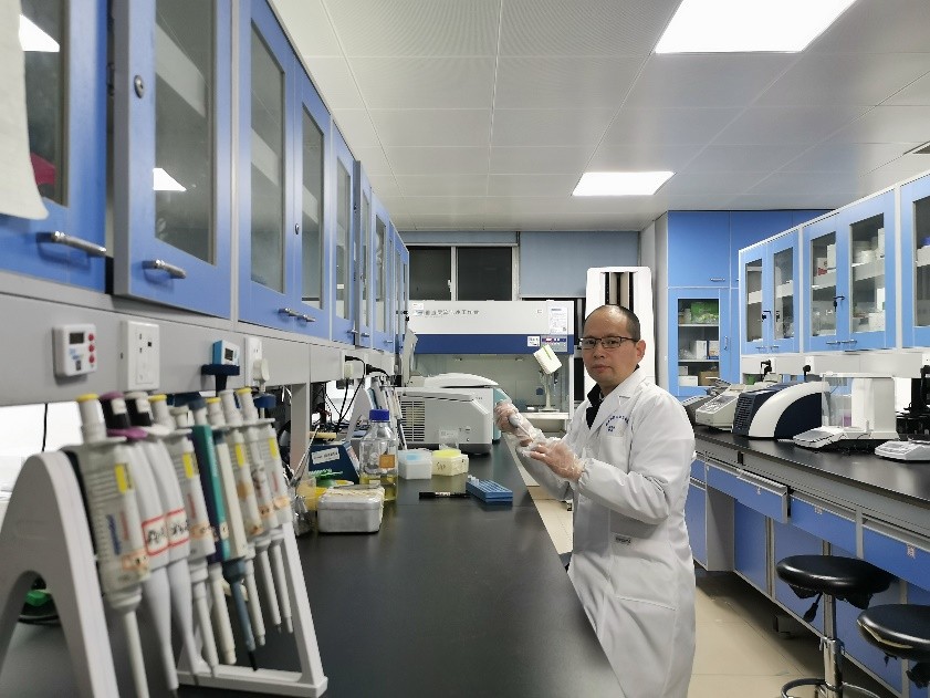 央视报道，获国家大奖！这3位教授任教于同所大学，近日均获江苏省表彰！