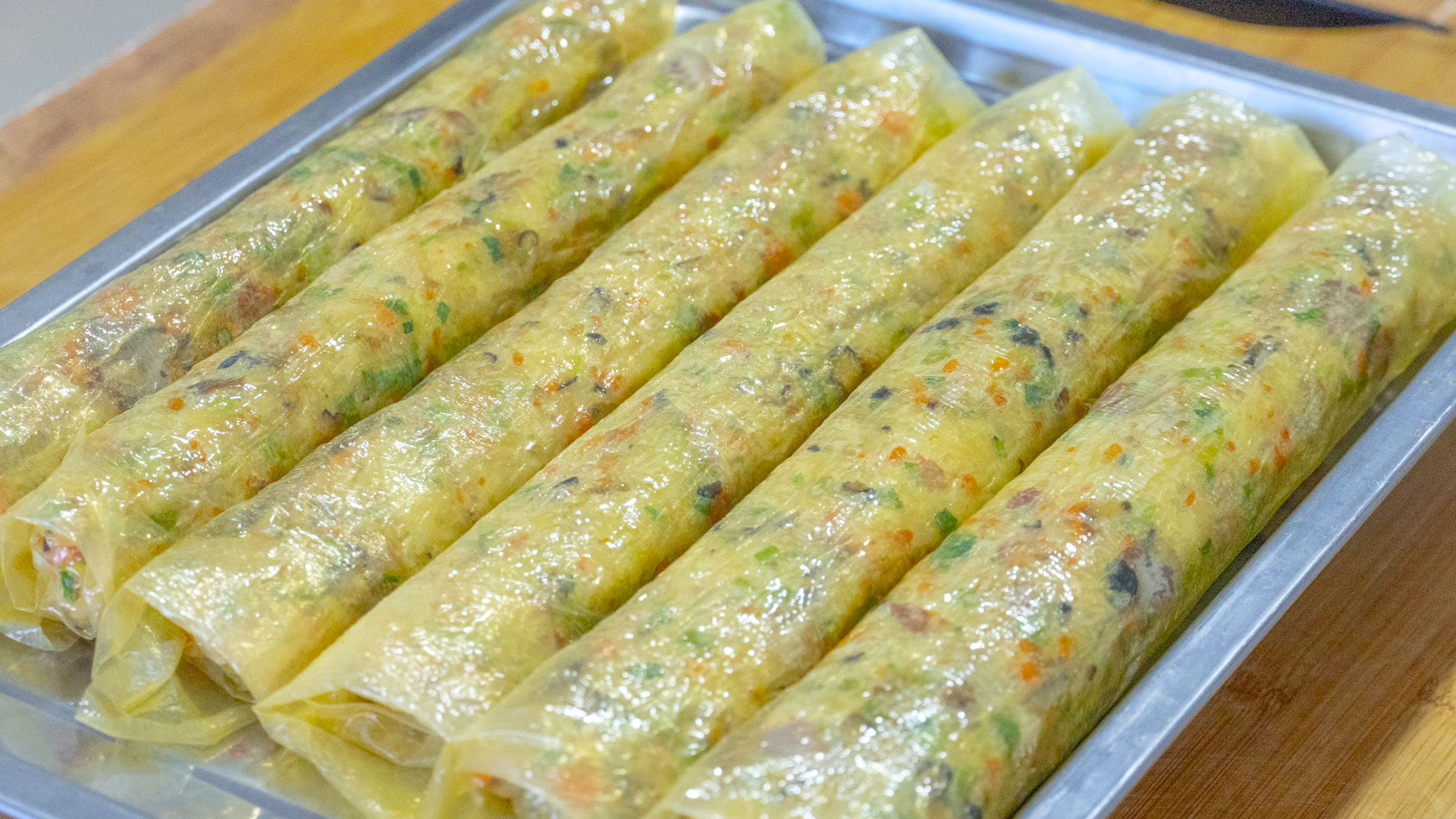 冬天早餐就要这样做，蒸一蒸，卷一卷，软糯又咸香，孩子抢着吃