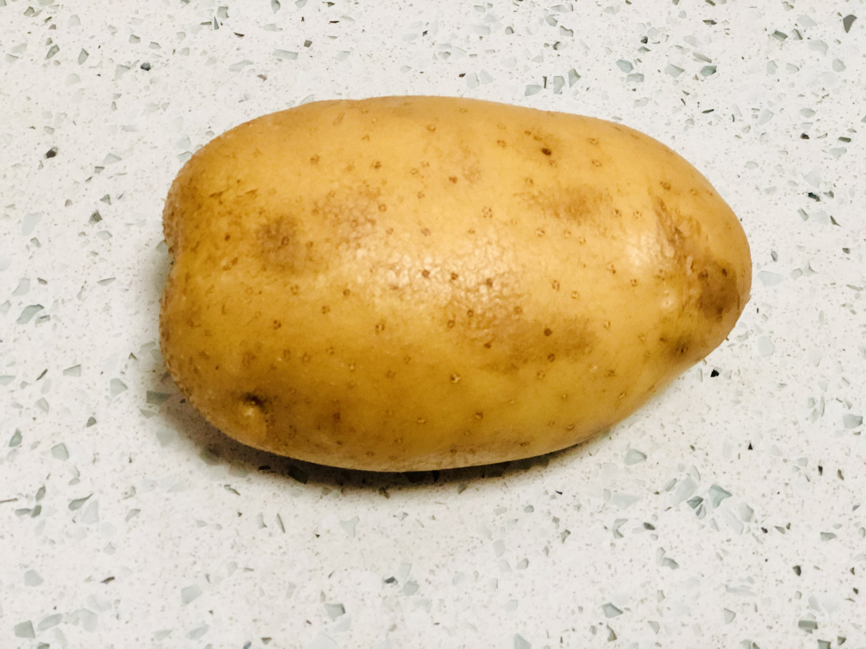 快餐店畅销的炸薯条，自己在家就能做，成本不到3元，孩子吃嗨了