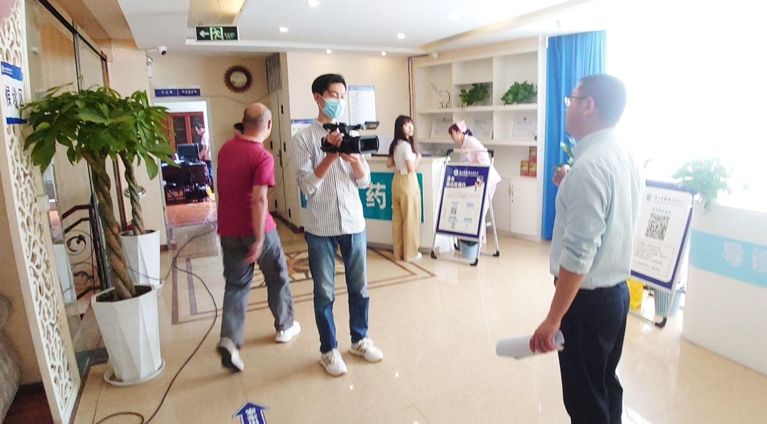 乐山市精神卫生中心：公立医院直播一样可以有“味”、有“料”