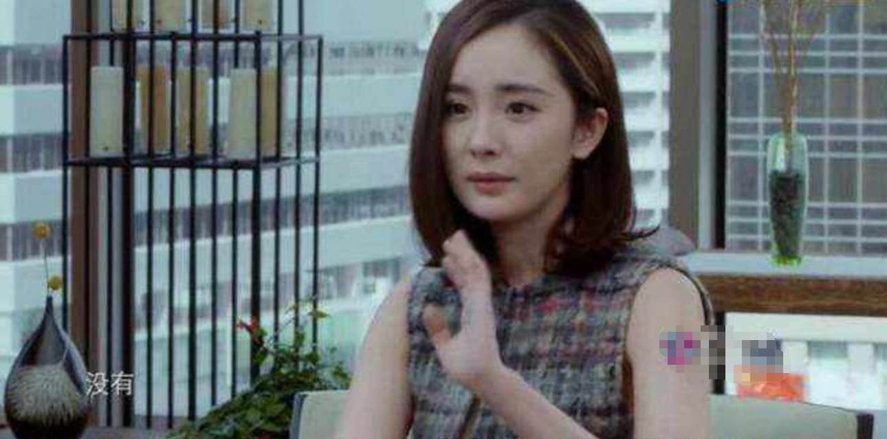 杨幂的嘴有多能说？高情商回应整容争议，女王发言hold住全场