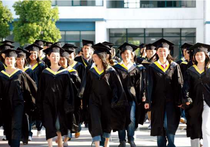 你读的大学含金量够吗？北大公布2022保研名单，外校占比60％以上