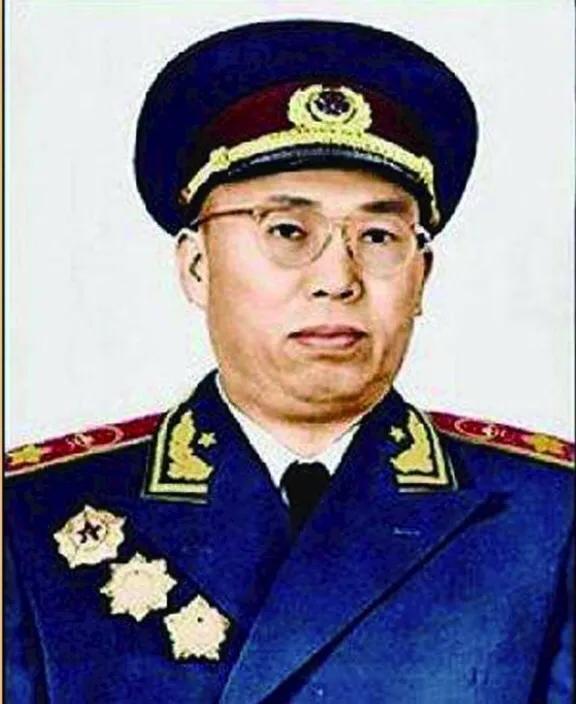 十大元帅对毛主席的评价，每个人都对领袖充满了崇敬之情