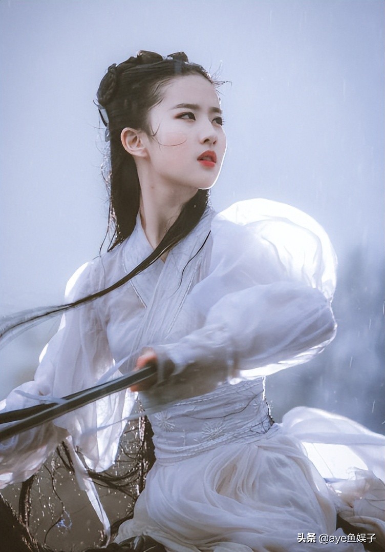 古装剧排名最美10位女演员，刘亦菲仅第6，赵丽颖第4，第1名是她