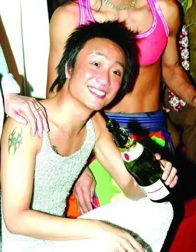 喝酒闹事，丑态百出！细扒娱乐圈这7个明星的酒后窘态，个个荒唐