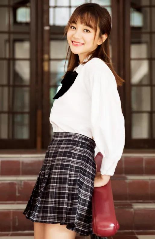 毛晓彤，赵露思，梁洁和胡意旋，谁最甜美