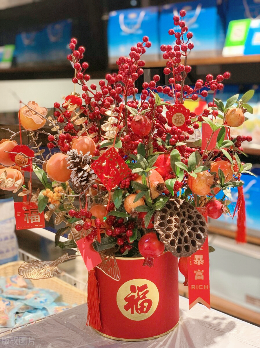 一花一欢喜，朵朵鲜花庆新春，声声祝福贺虎年，幸福美丽花一样