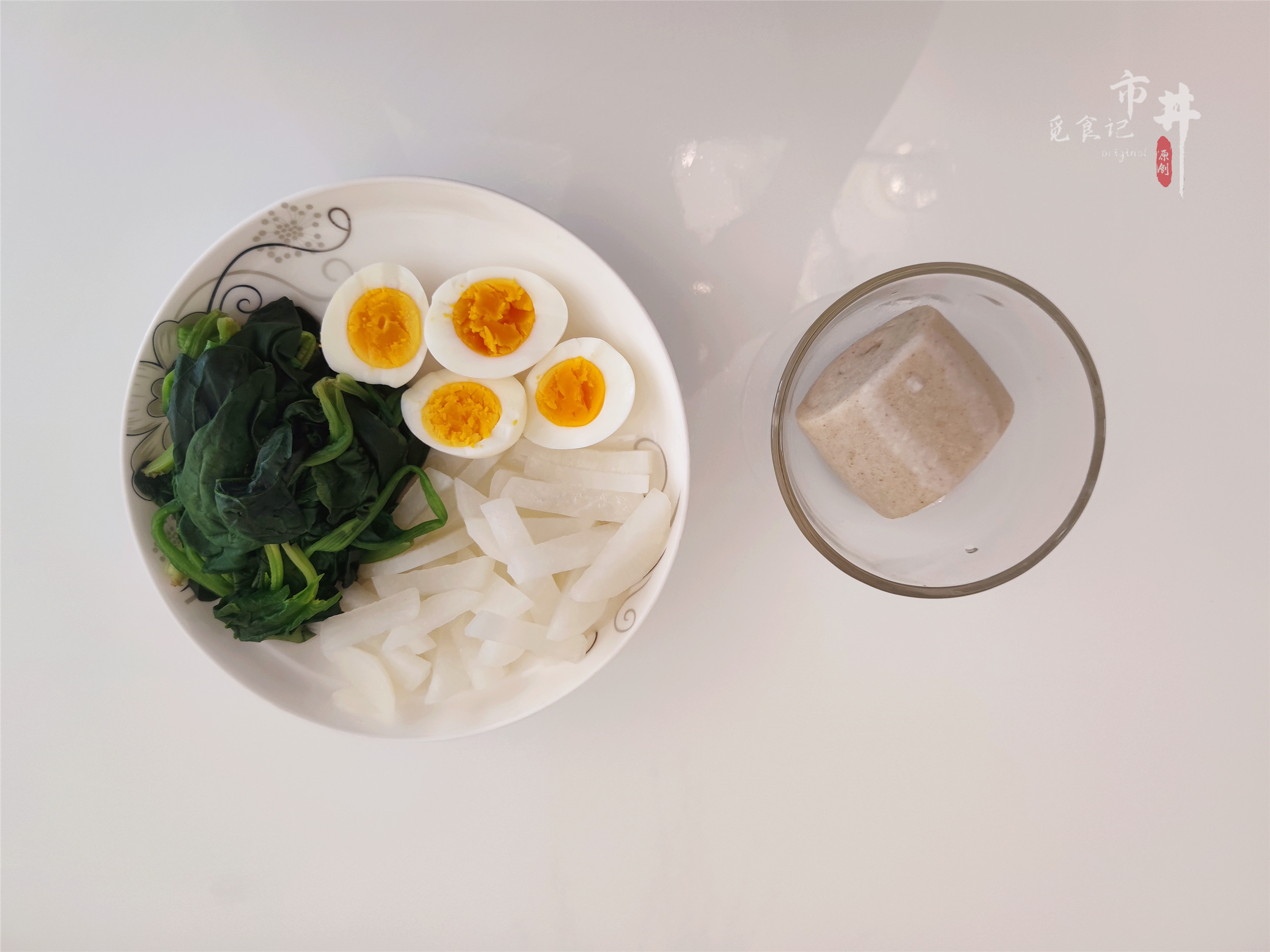 35岁宝妈晒一日三餐，1周“轻食”发朋友圈大火，自律的人太厉害