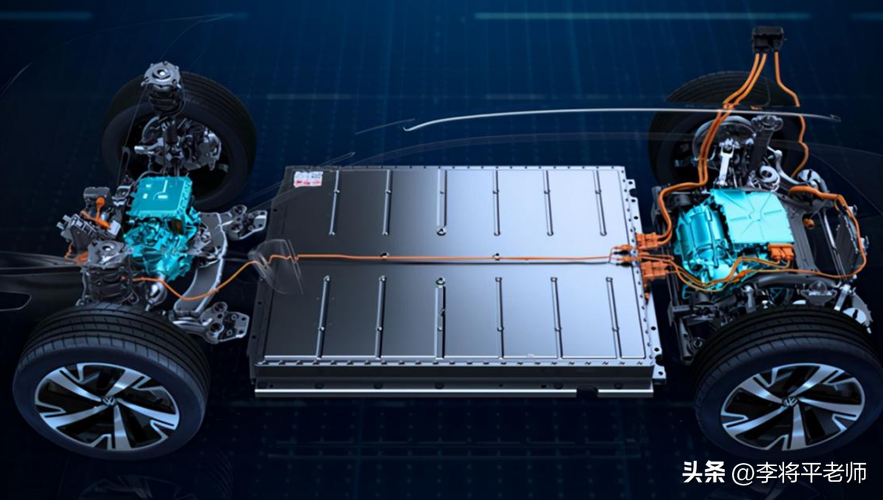 倒水打伞贴报纸，新能源车的天幕玻璃为何这么坑？车企：省钱啊