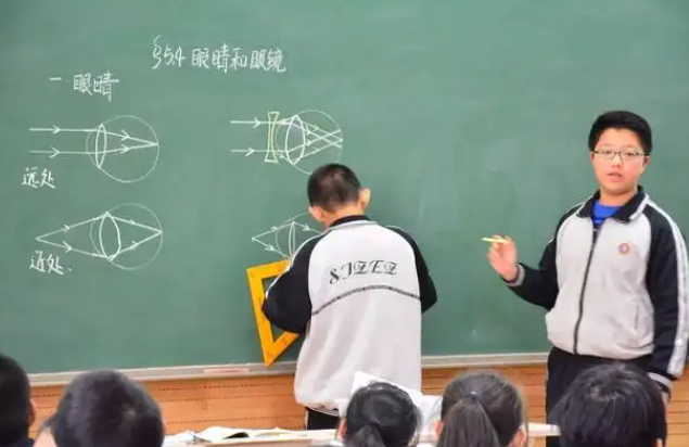 高中学科难度排行，物理未进前三，得票最多的科目竟不是英语