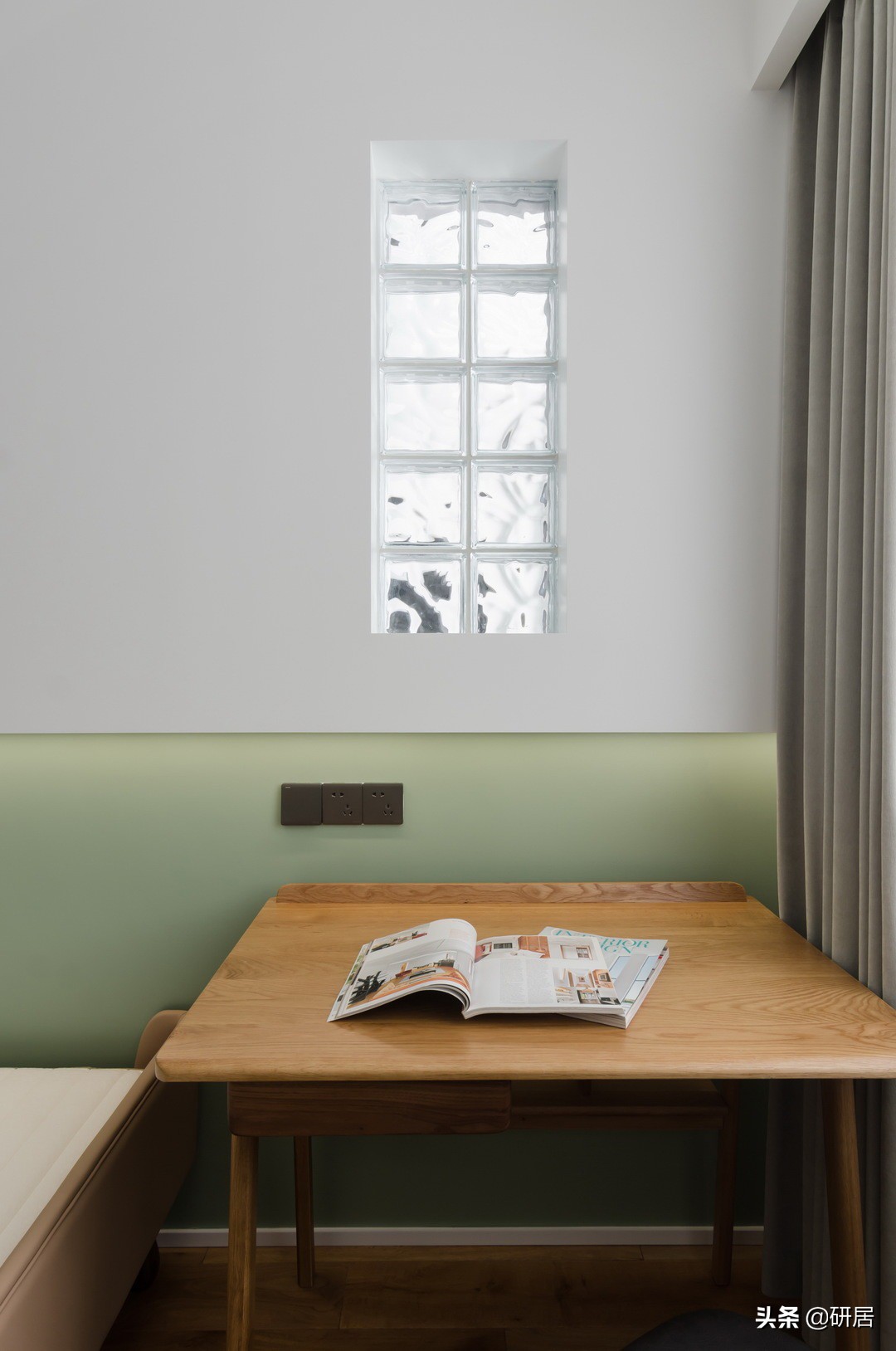 这对夫妻很理性，把家装成了简约风，没想到越是简单的装修越舒服