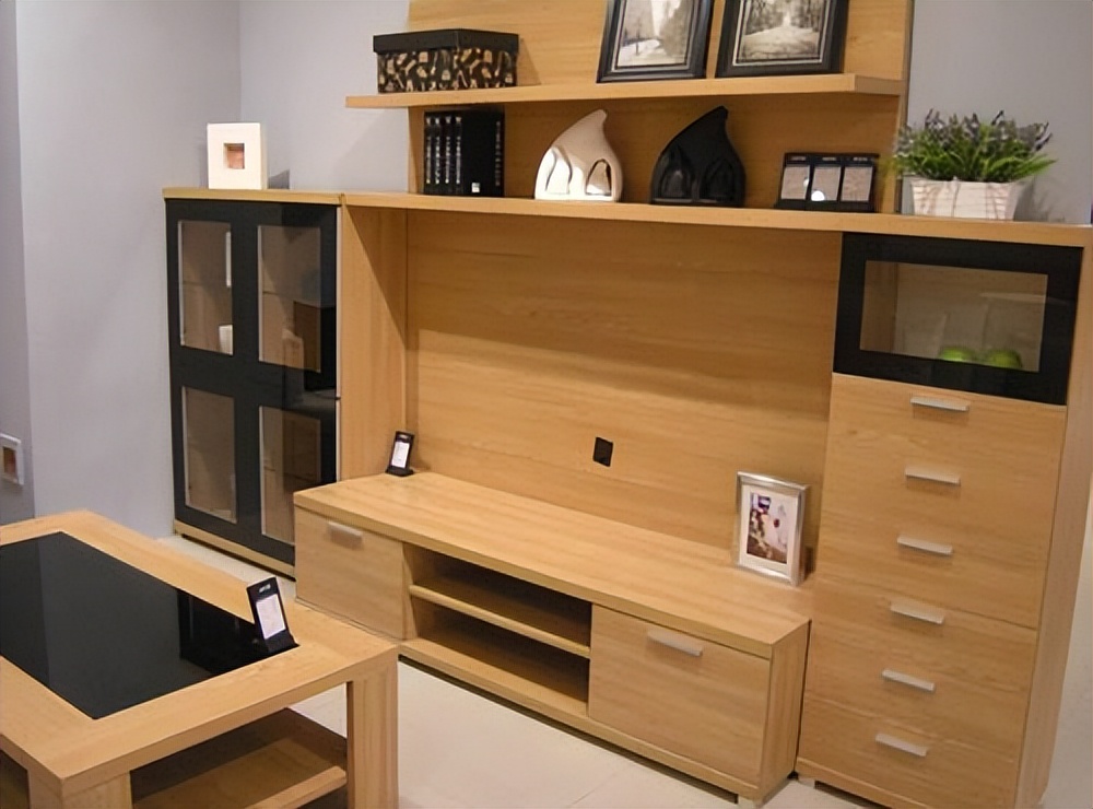 住了8年的房子甲醛仍超标？装修师傅：家中3物是源头，使用要注意