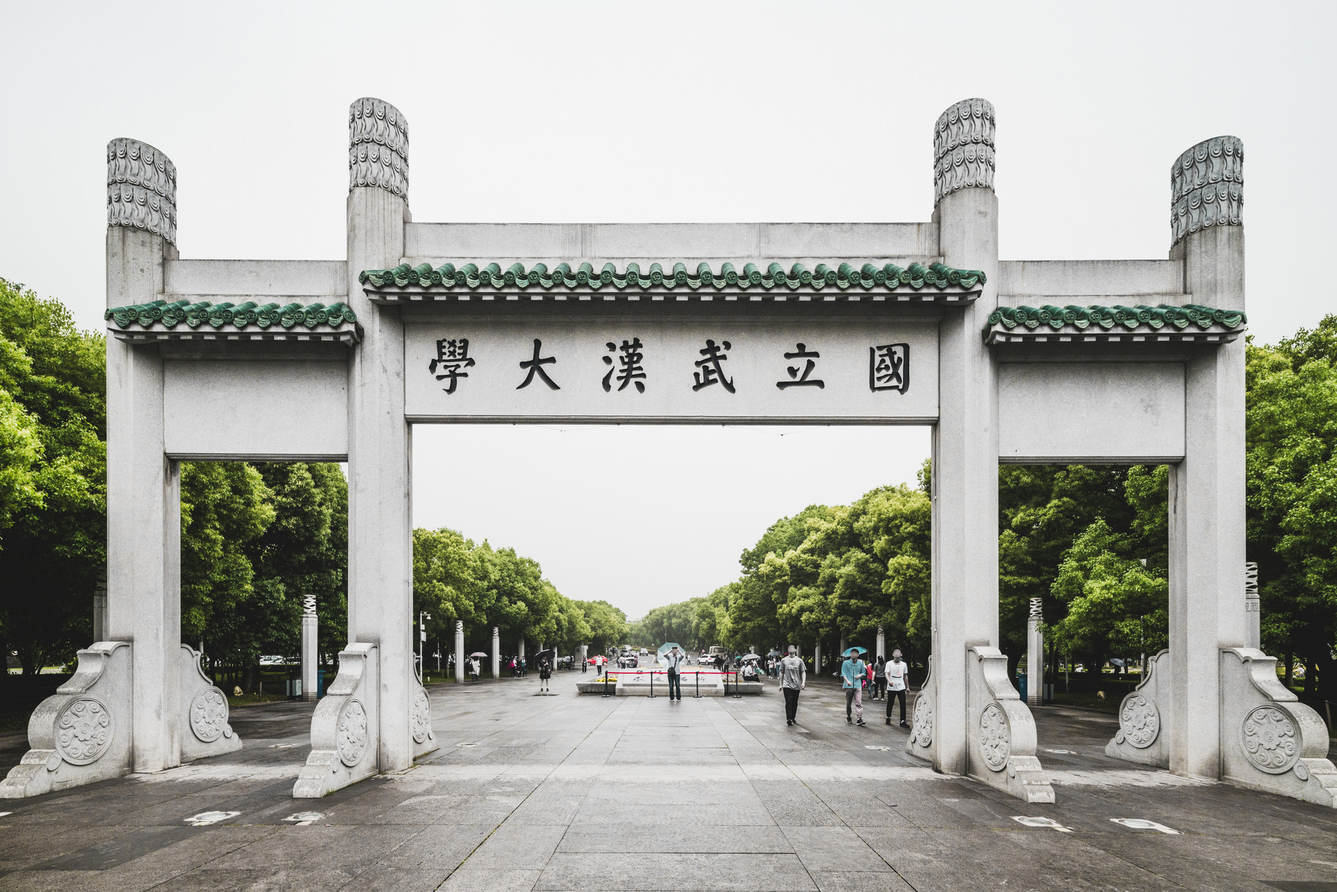 如何当大学老师（武汉大学新操作）