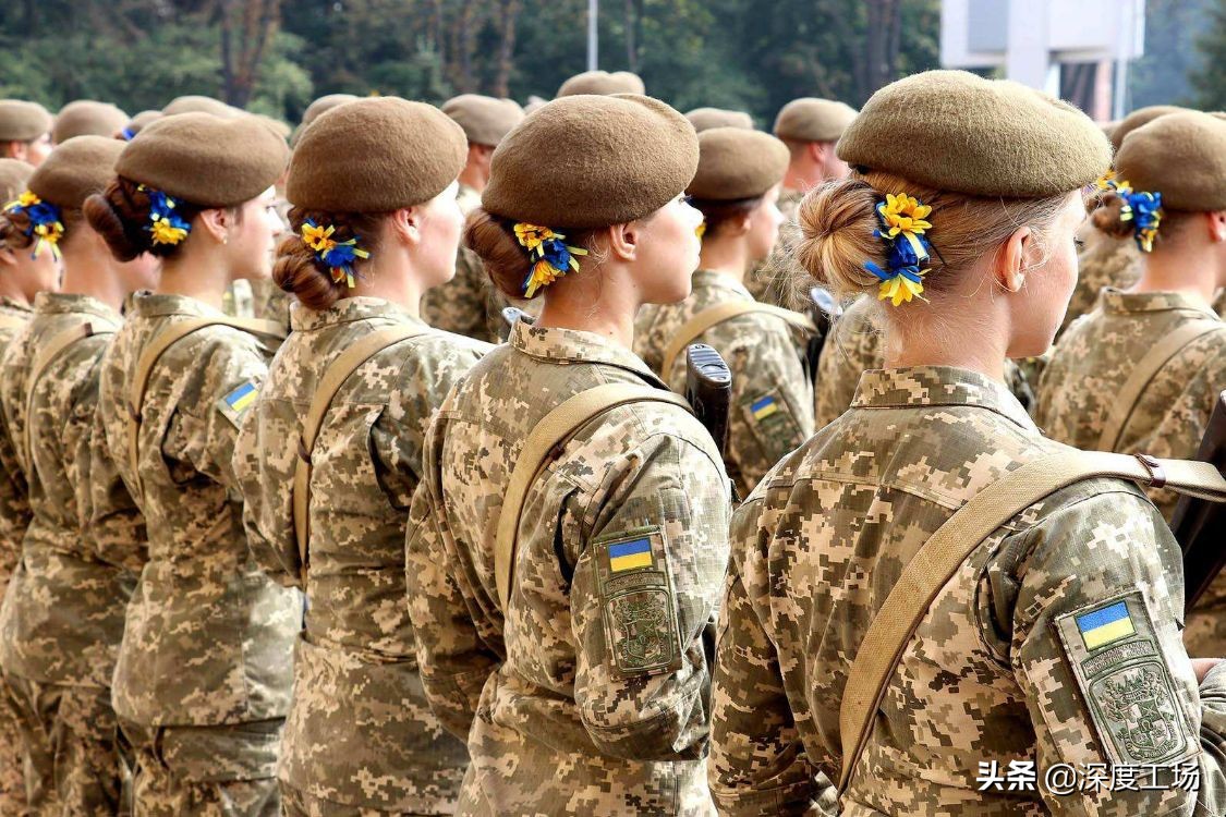 要打核战？俄军发布战时埋葬尸体标准：乌克兰动员数十万女人参军