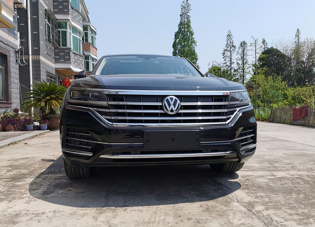 60万没要沃尔沃xc90提了大众途锐,开了2个月,车主有话要说