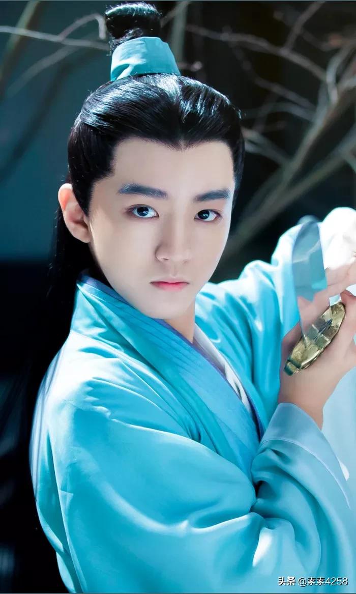 中国内地歌手、影视演员王俊凯