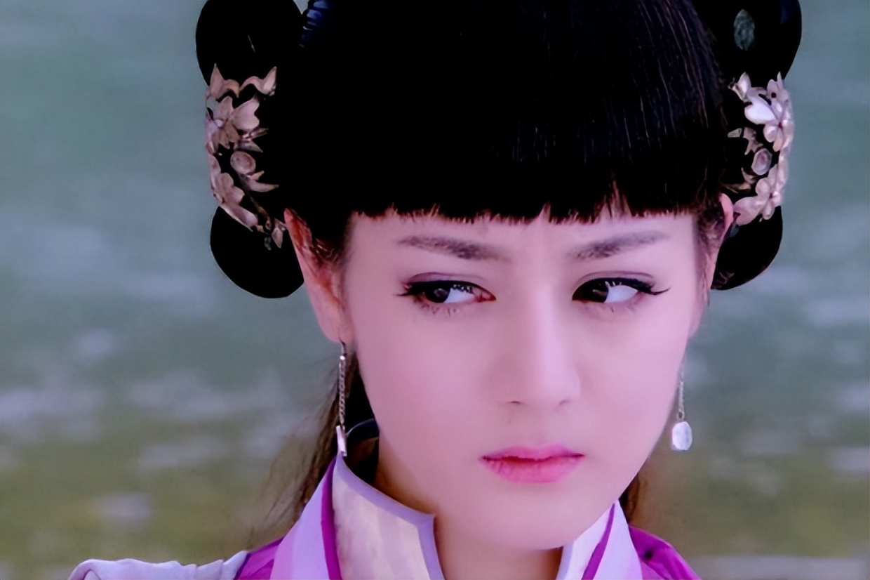 同样是“厚刘海”，把杨紫胡冰卿和杨幂放在一起，差别不止一点