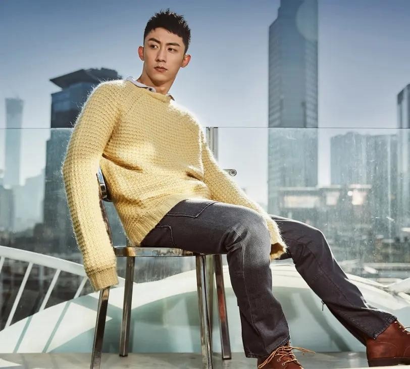 身高超过185的12位男星，个个“鹤立鸡群”，不用偷偷塞内增高