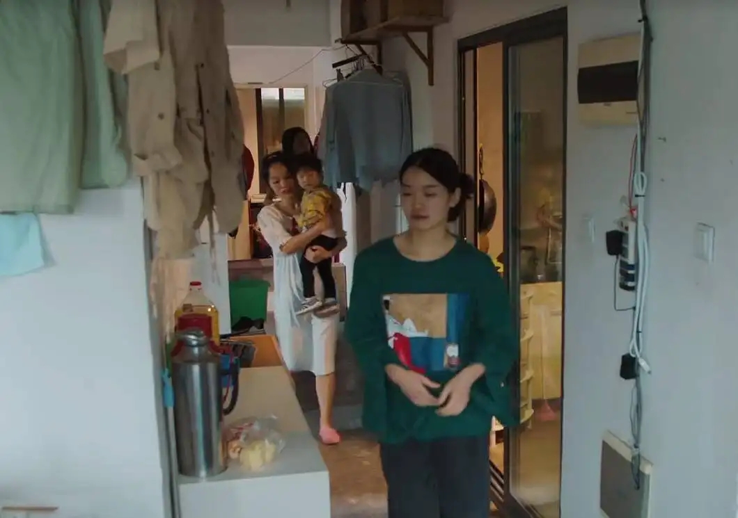 15集过去了，眼高手低的何幸运，还是《幸福到万家》里最上火的人