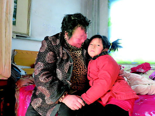 高考过后你不用告诉我（湖北老人收养女婴）