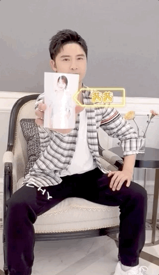 田亮将妻儿公主抱，森碟高挑身材藏不住，叶一茜被老公整蛊