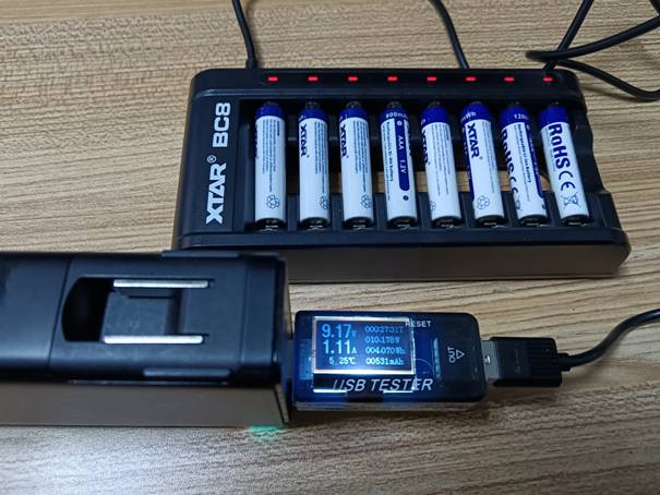​循环用，更经济-XTAR爱克斯达BC8锂电池充电器套餐试用