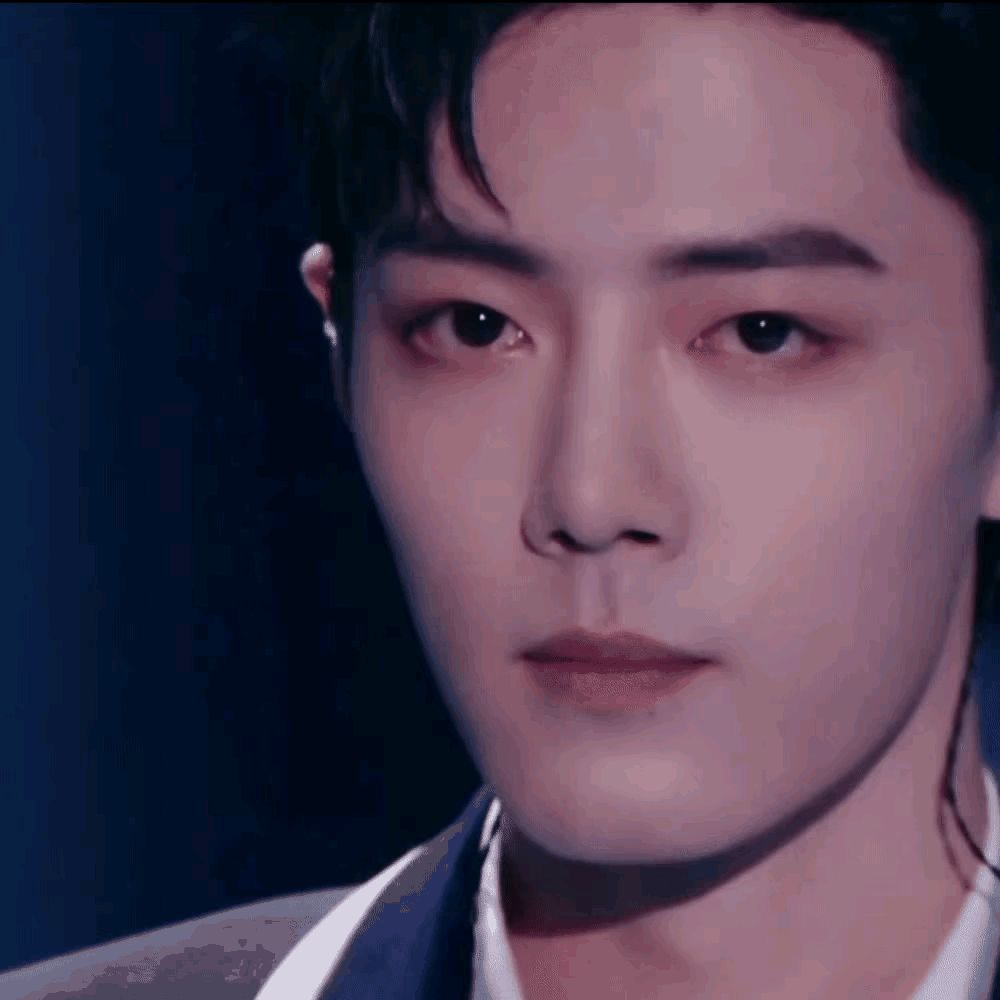 肖战他可真帅啊,帅到没边呀,这身材比例可太完美了