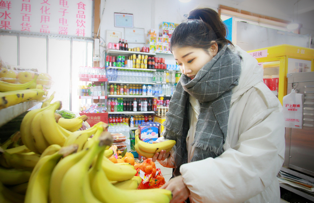 河南水果店利用“免费水果”，一年盈利137万，这方法值得学习