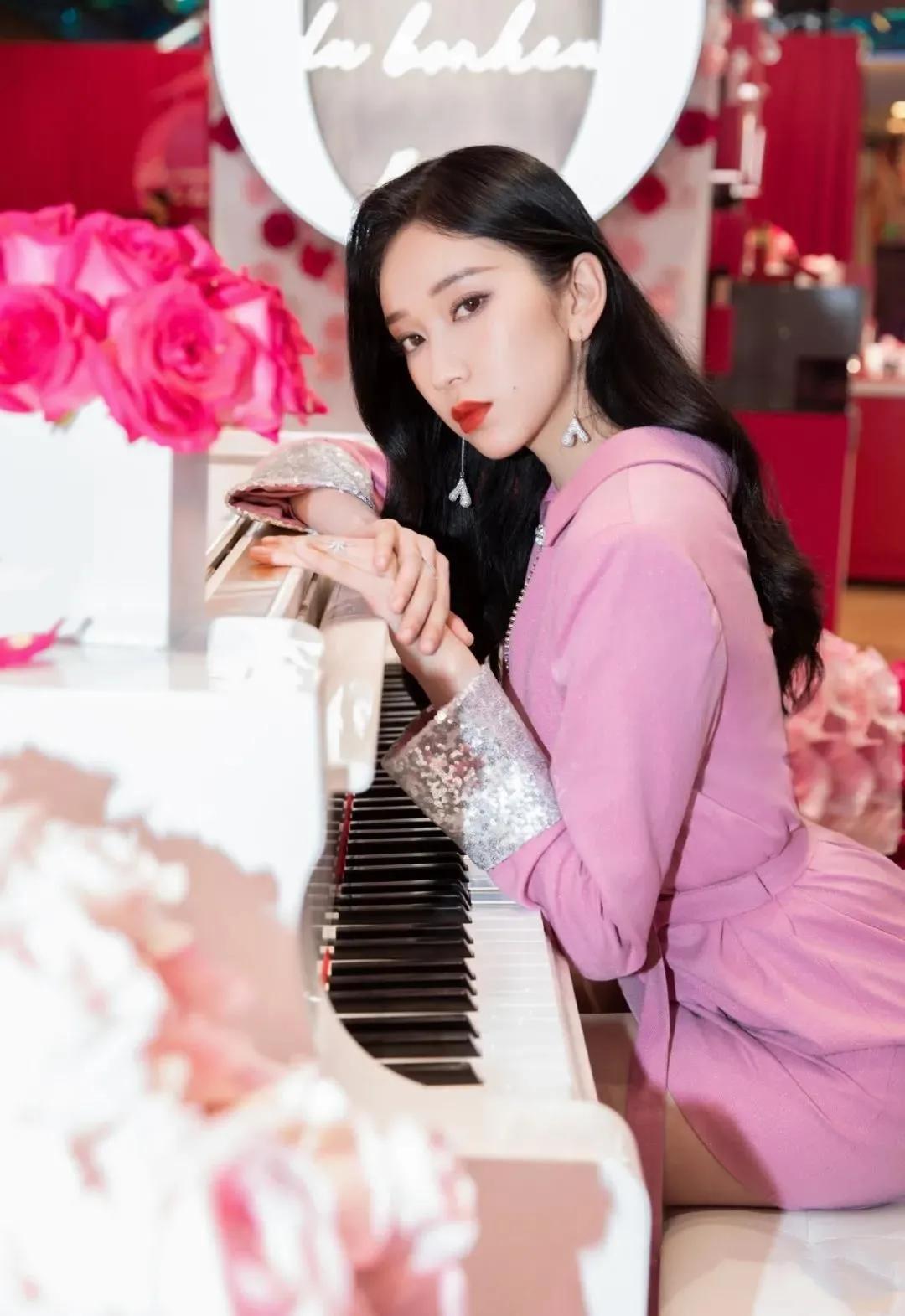 刘令姿绝美照片