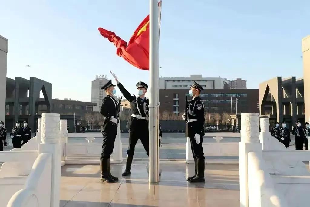 司法警校和公安警校有什么不同？考生该如何选择报考警校？