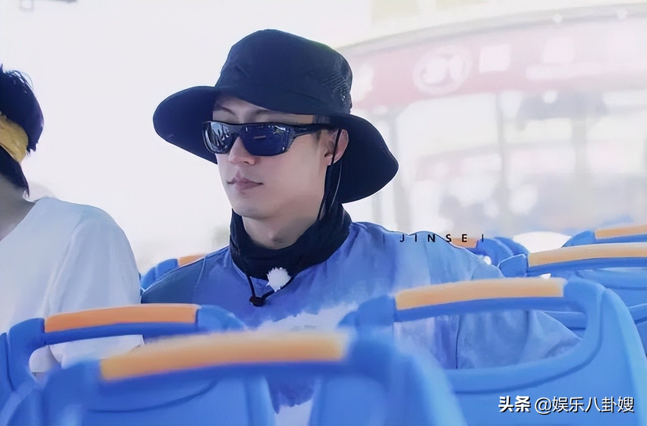 《极限挑战》第八季即将首播，王迅搞笑杨超越负责颜值？