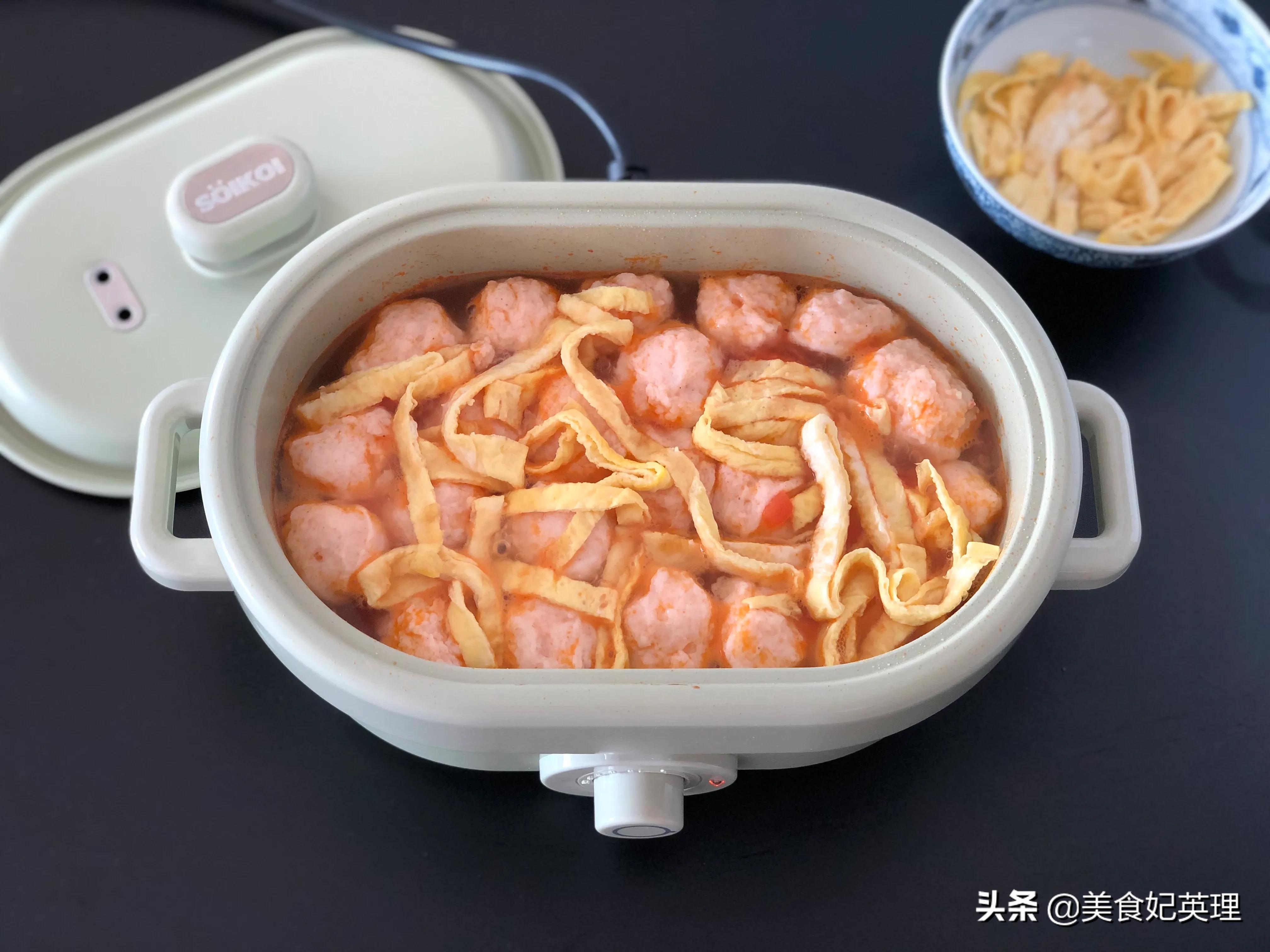 冬天就给孩子做这汤！鲜虾制作无添加，番茄浓汤酸酸甜甜两碗不够