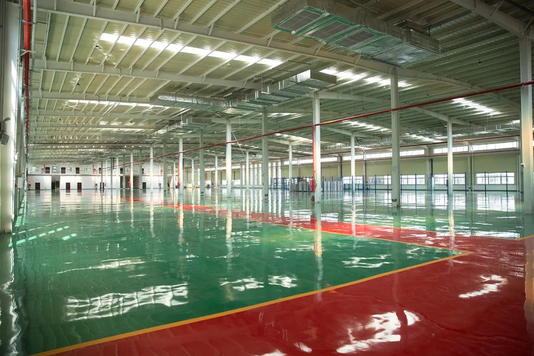 50000平方米，EK空调北方基地二期厂房正式竣工