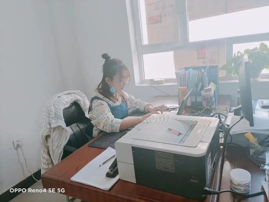 从学生娃到“主心骨”！陕西女孩远赴新疆，成单位“最年轻”干部