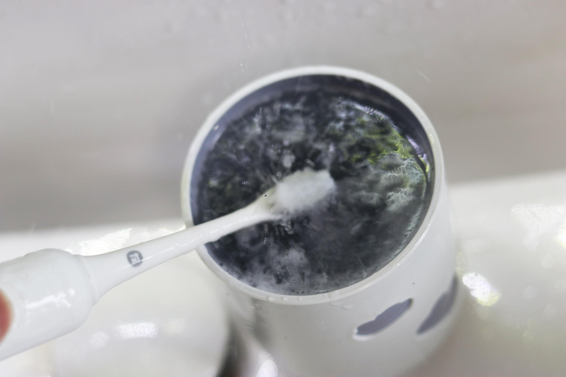 价格挺亲民，用起来咋样？左点声波电动牙刷体验