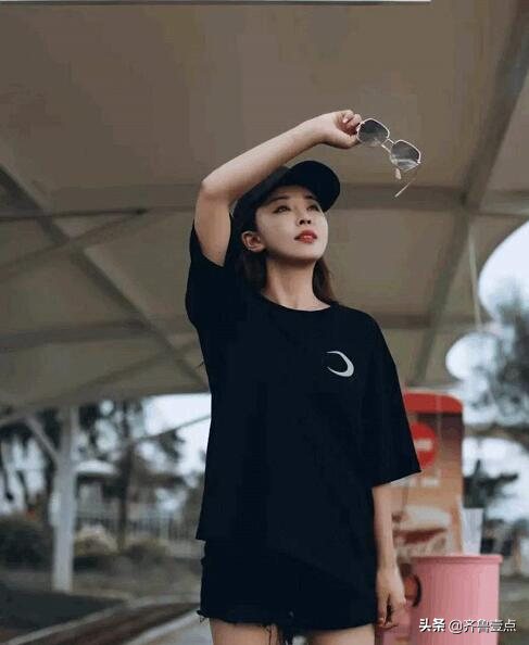 一天涨粉23万，快手服饰主播梁小梁的二次爆发