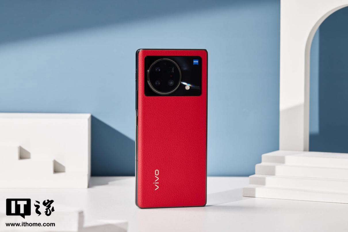 vivo X Fold+ 深度评测：蓝厂折叠王牌的进化论