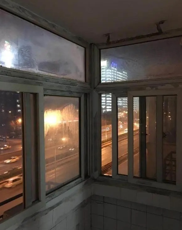 长沙一小伙改造出租房，500装出5000的效果，房东：还缺女朋友吗
