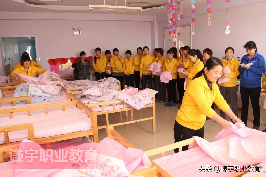 保育员工作累么？一个月能拿多少工资