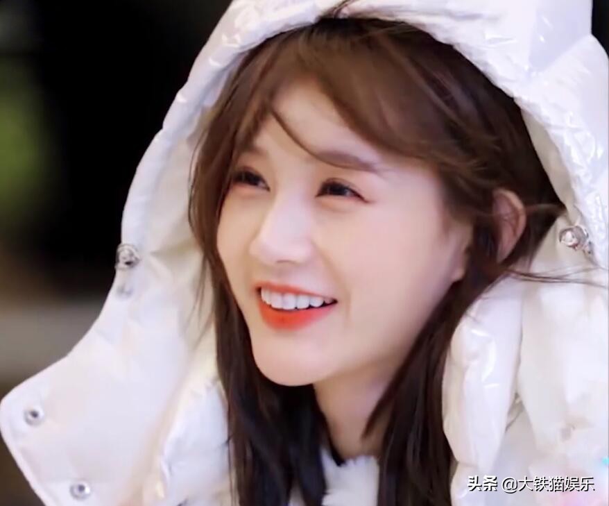 笑起来好看的眼睛图片