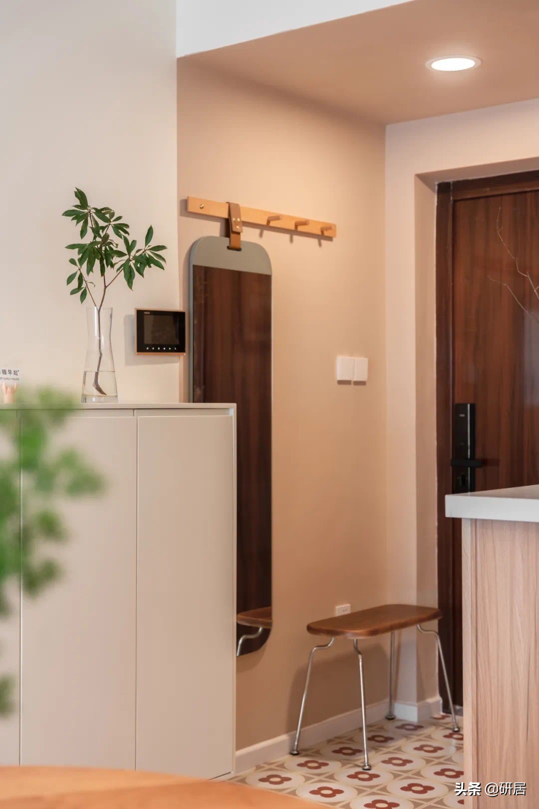 85m²现代简约风，不豪华很温馨，亲戚们都说很好看，特别适合居家