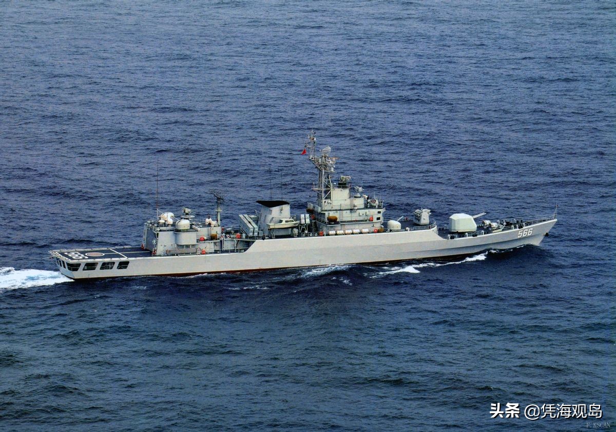 解放軍軍艦突然出現在台海，台軍方既驚又怕：我們最近沒動作啊