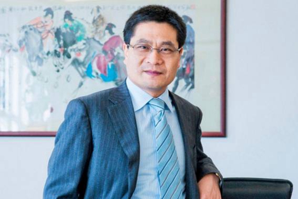 浙江儒商，学画出身，跨越山海“买买买”，成汽车零部件行业龙头