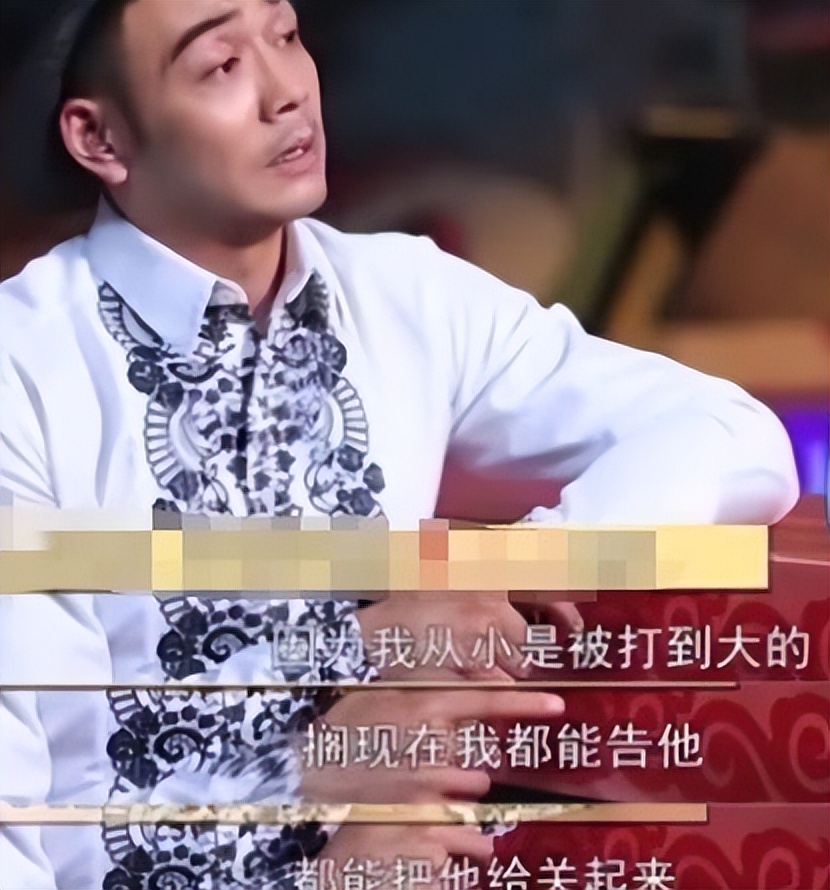 杨烁：从红极一时到被万人嘲讽，成也“小包总”，败也“小包总”