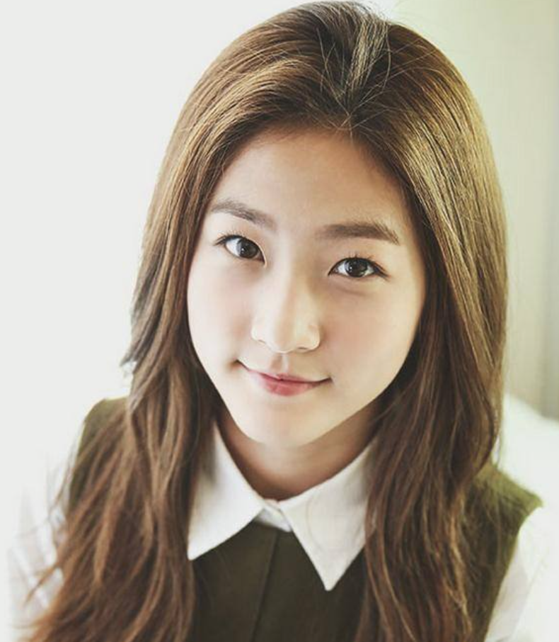 的面相,不仅上镜,且特别容易受电影圈的欢迎总之在韩国经典电影《孤单