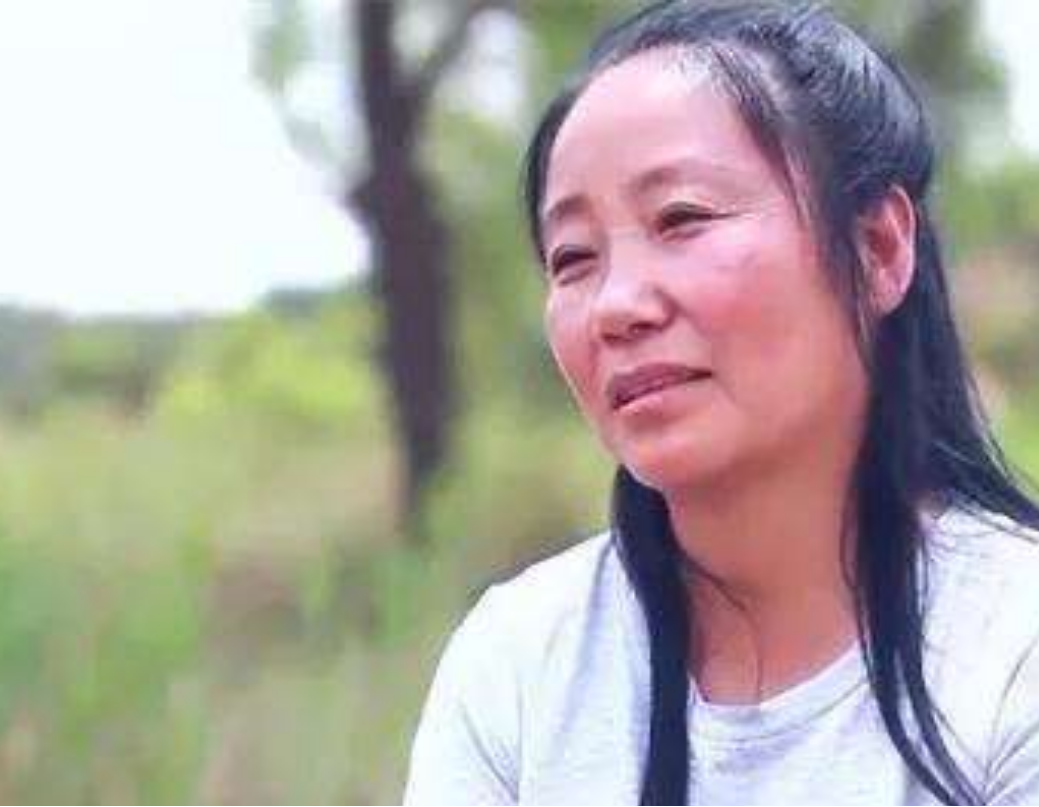 2006年，李利娟当选