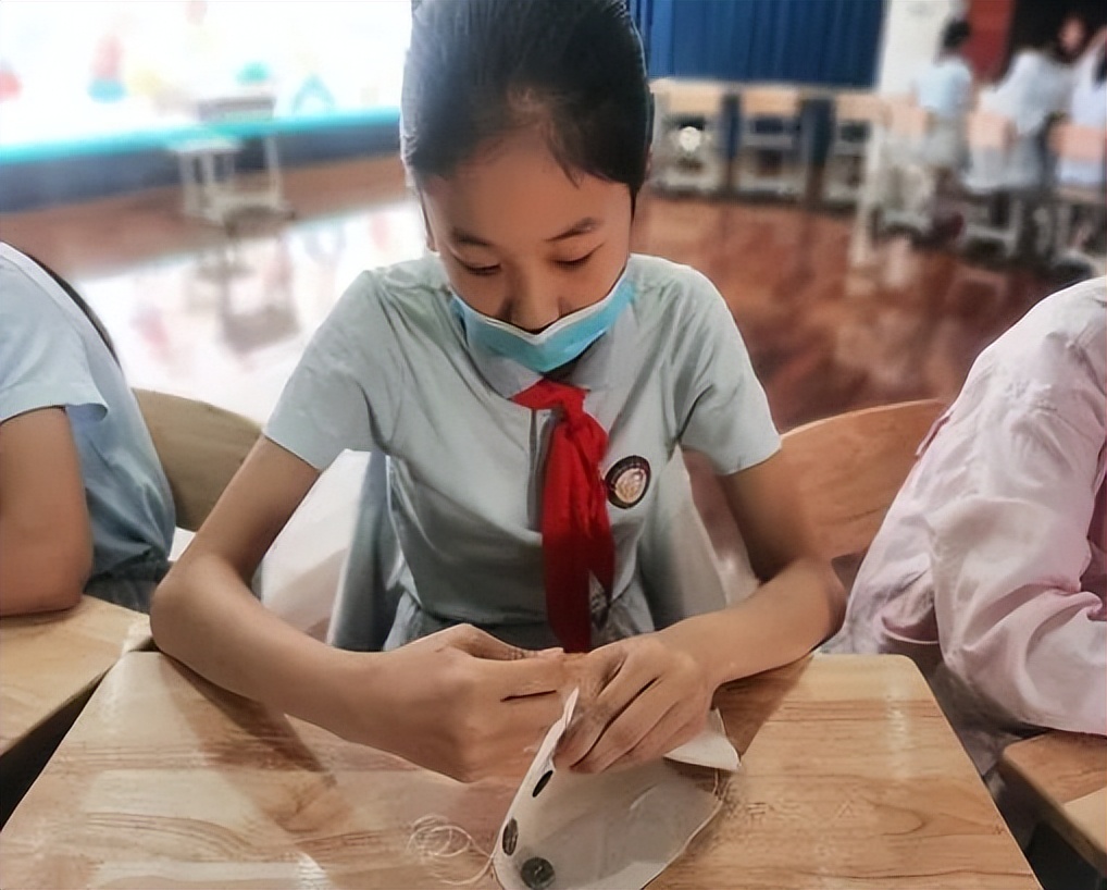 中和小学举行“养成劳动好习惯，争做劳动小能手”自理比赛决赛