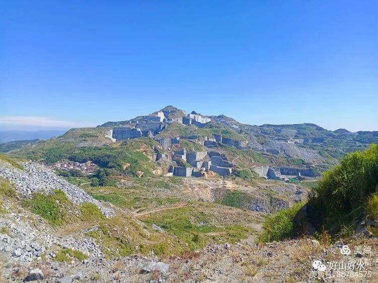 登高望远曷山行
