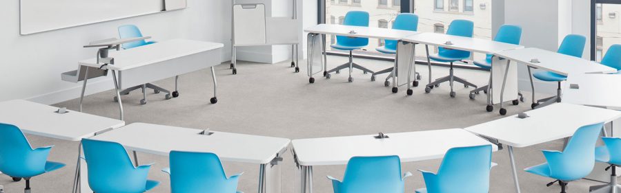 适用于演示空间的办公室设计和家具