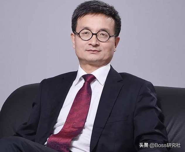 浙江2022年最新十大富豪，坐拥身价16115亿元，宗庆后跌出前五名